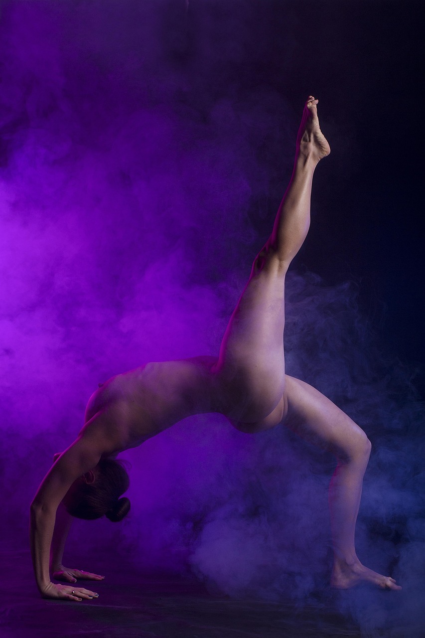 about-us-img people, woman, yoga, adult, girl, art, young, beauty, portrait, model, artistic, fitness, sports, flexibility, flexible, lilac fitness, lilac yoga, lilac art, lilac beauty, lilac model, lilac portrait, lilac workout, lilac sports